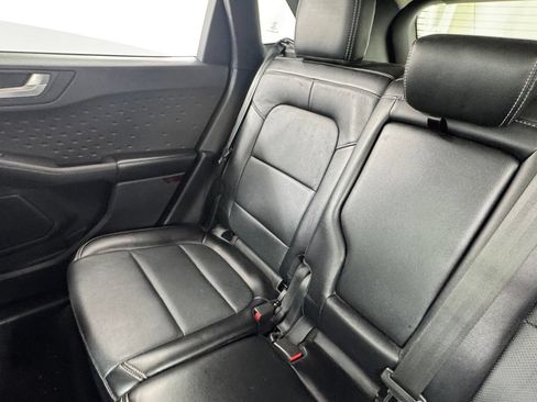 Used 2020 Ford Escape Titanium AWD/4WD image 14