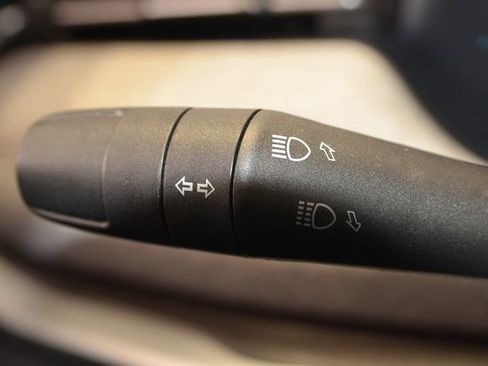 Used 2022 Jeep Compass Latitude image 24