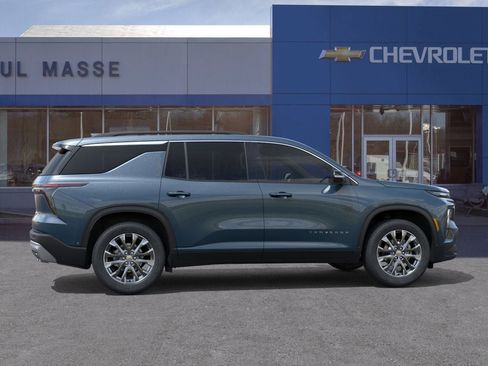 New 2026 Chevrolet Traverse LT w/ Sun and Wheel Package image 5