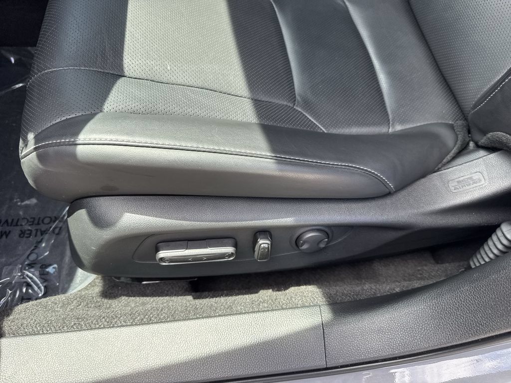 Used 2024 Honda Accord Sport image 40