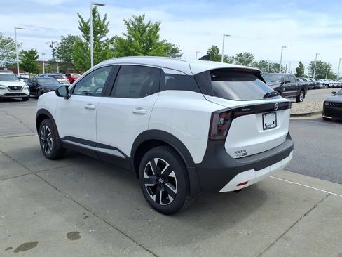 New 2026 Nissan Kicks SV w/ SV Premium Package AWD/4WD image 6