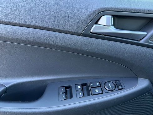 Used 2016 Hyundai Tucson Sport AWD/4WD image 11