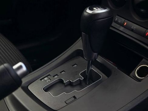Used 2012 MAZDA MAZDA3 i Touring FWD image 25