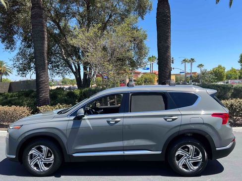 Used 2022 Hyundai Santa Fe SEL w/ Convenience + Premium Package FWD image 36