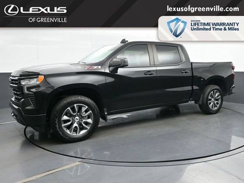 Used 2023 Chevrolet Silverado 1500 RST w/ Z71 Off-Road Package AWD/4WD image 4
