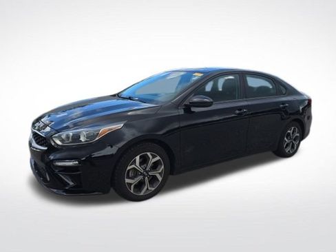 Used 2020 Kia Forte LXS FWD image 5