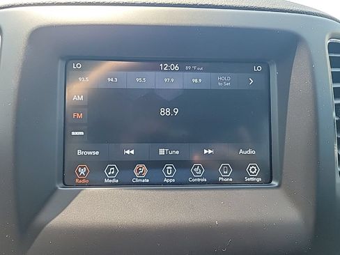 Used 2019 Jeep Compass Latitude w/ Popular Equipment Group AWD/4WD image 24