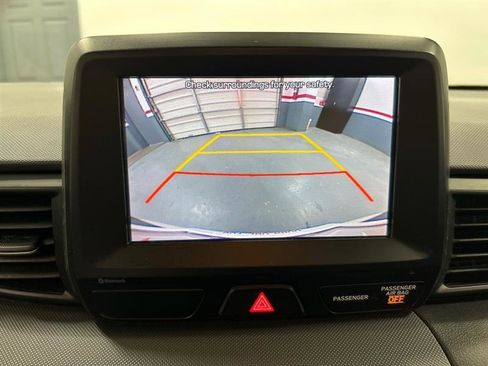 Used 2019 Hyundai Veloster 2.0 image 16