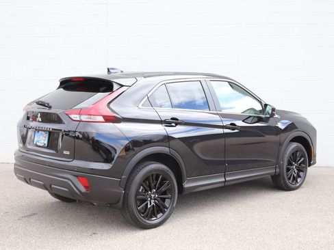 Used 2024 Mitsubishi Eclipse Cross LE image 28