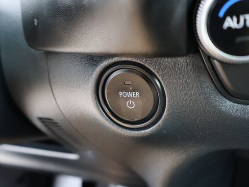 Used 2025 MAZDA CX-50 AWD 2.5 Hybrid w/ Premium Pkg image 33