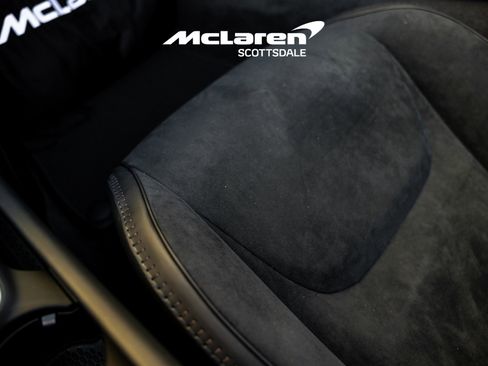 Used 2025 McLaren Artura Spider image 34