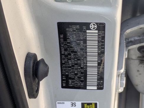 Used 2024 Toyota Corolla LE image 16