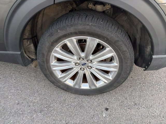Used 2020 Ford Explorer Limited AWD/4WD image 9