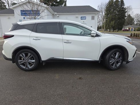 Used 2020 Nissan Murano Platinum w/ Cargo Package image 24