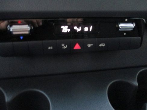 Used 2023 Mercedes-Benz Sprinter 3500 image 15