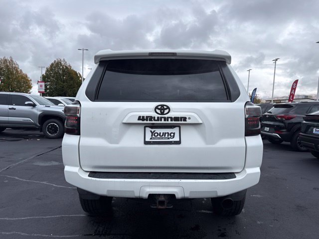 Used 2017 Toyota 4Runner SR5 Premium AWD/4WD image 6