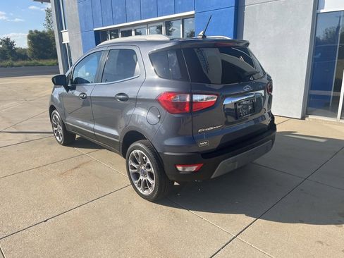 Used 2022 Ford EcoSport Titanium image 5