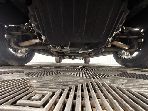 Used 2016 GMC Yukon XL SLE w/ Convenience Package image 50