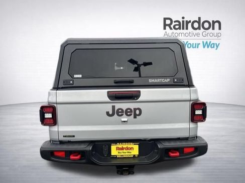 Used 2022 Jeep Gladiator Rubicon w/ LED Lighting Group AWD/4WD image 6