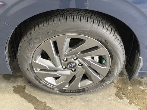 Used 2025 Subaru Legacy Sport image 9