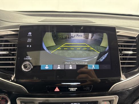 Used 2019 Honda Pilot Elite image 34