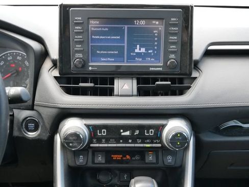 Used 2020 Toyota RAV4 XLE w/ Convenience Package AWD/4WD image 7