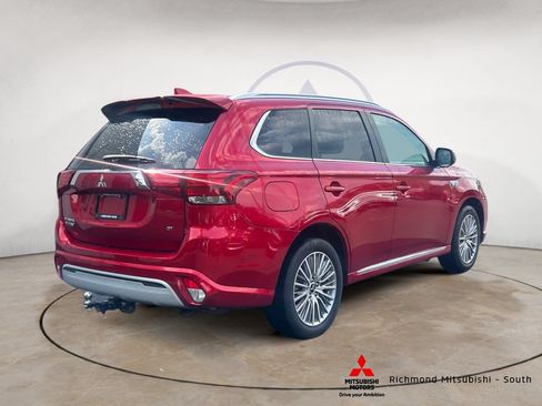 Used 2022 Mitsubishi Outlander LE AWD/4WD image 3