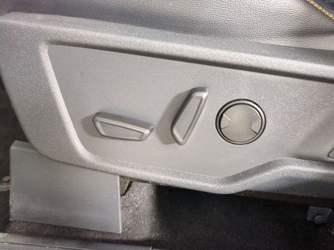 Used 2022 Ford Bronco Badlands image 22