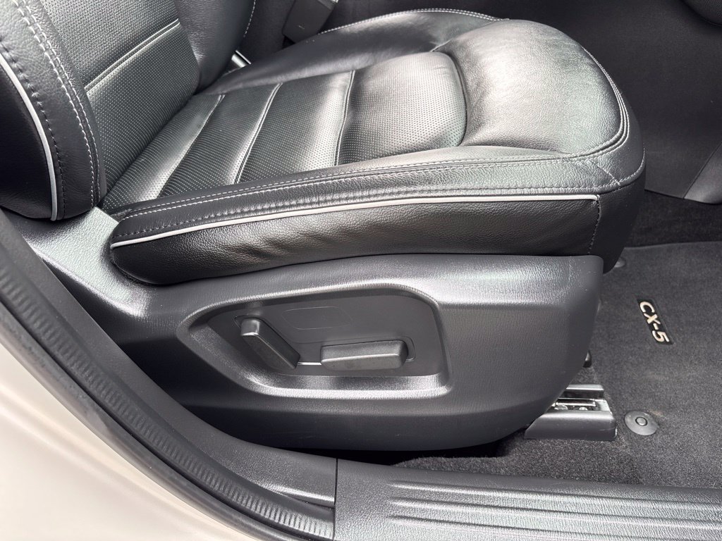 Used 2025 MAZDA CX-5 AWD 2.5 S w/ Preferred Package image 38