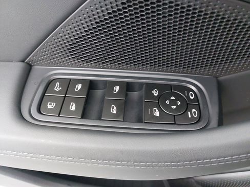 New 2025 Porsche Panamera 4 image 30