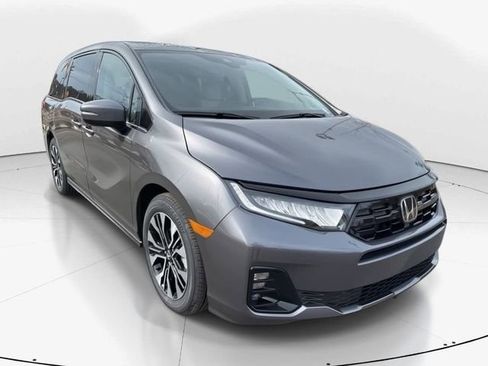New 2026 Honda Odyssey Elite image 3
