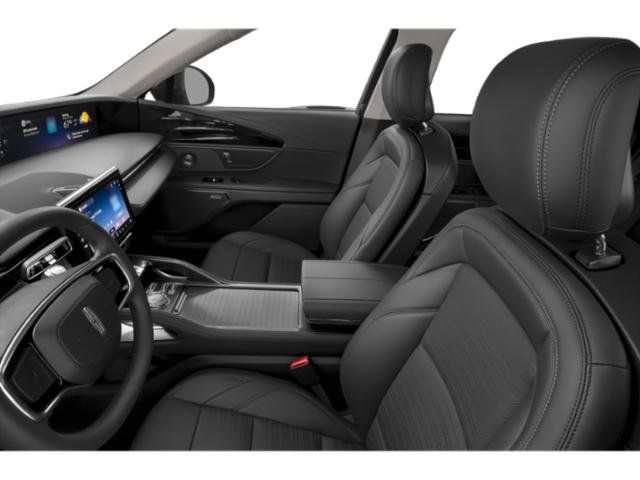 Used 2026 Lincoln Nautilus Reserve AWD/4WD image 8