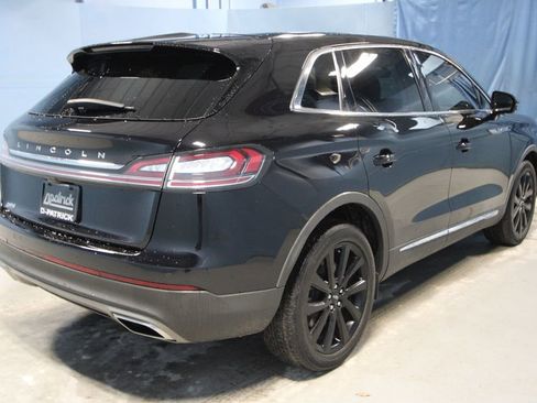 Used 2023 Lincoln Nautilus Reserve w/ Monochromatic Package image 34