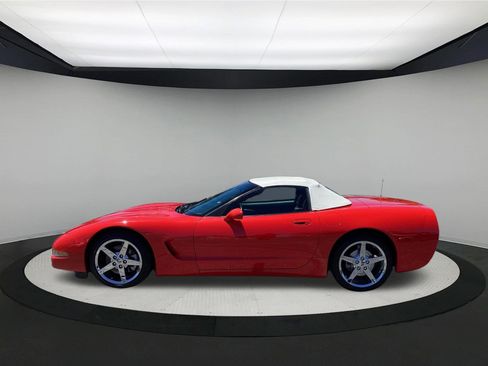 Used 2000 Chevrolet Corvette Convertible RWD image 6