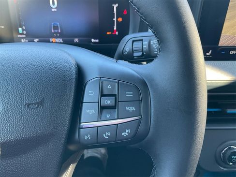 New 2025 Ford Maverick XLT w/ XLT Luxury Package image 21