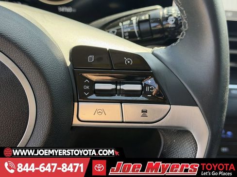 Used 2023 Hyundai Elantra SEL w/ Convenience Package image 22