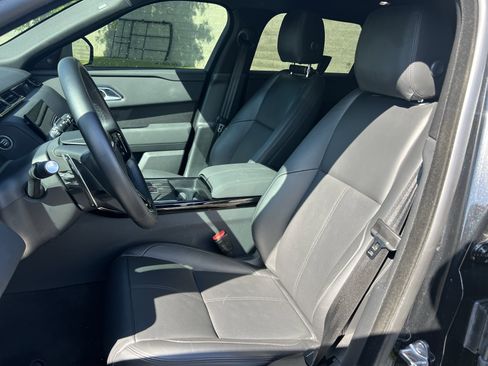 Used 2025 Land Rover Range Rover Velar Dynamic SE image 15