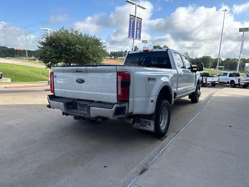 Used 2024 Ford F350 Lariat w/ Lariat Ultimate Package AWD/4WD image 8