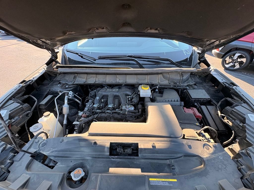 Used 2025 Nissan Pathfinder SV FWD image 34