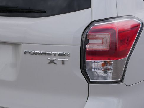 Used 2018 Subaru Forester 2.0XT Premium AWD/4WD image 17