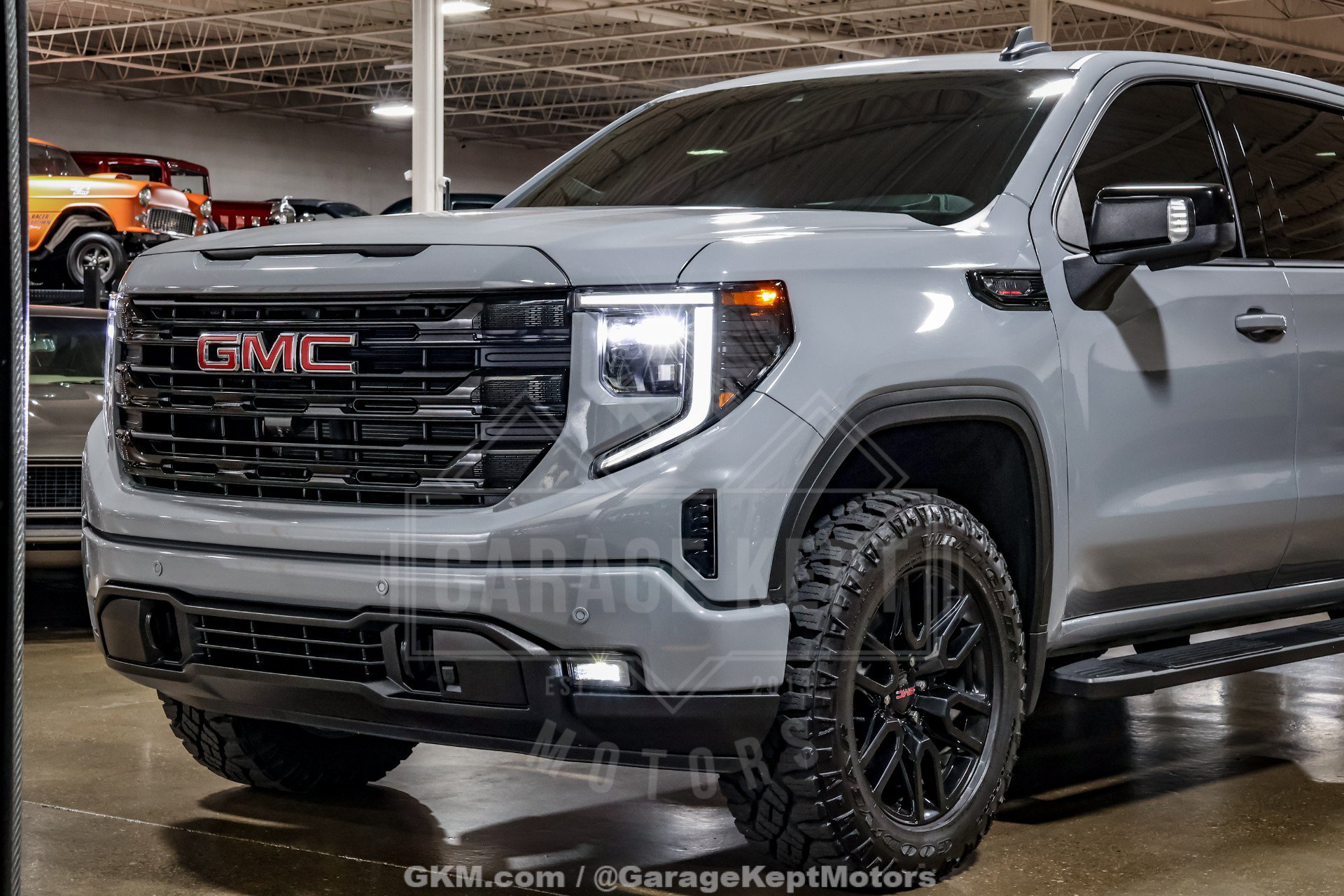 Used 2024 GMC Sierra 1500 Elevation w/ Elevation Premium Package AWD/4WD image 23
