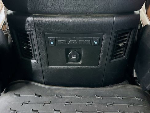 Used 2014 RAM 3500 Laramie Longhorn image 26