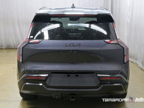 New 2026 Kia EV9 Land w/ Nightfall Edition Package image 14