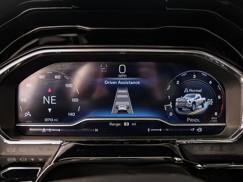 Used 2024 Chevrolet Silverado 2500 High Country w/ High Country Premium Package image 22