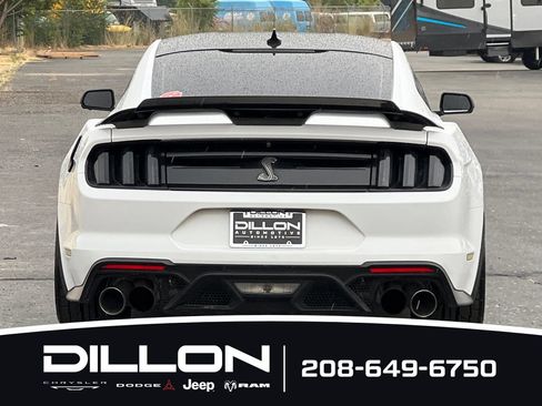 Used 2020 Ford Mustang Shelby GT500 w/ Technology Package RWD image 8