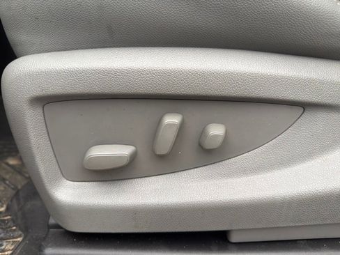 Used 2020 Chevrolet Tahoe LT image 16