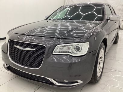 Used 2017 Chrysler 300 C