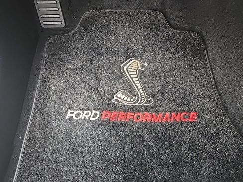 Used 2020 Ford Mustang Shelby GT500 w/ Technology Package image 13