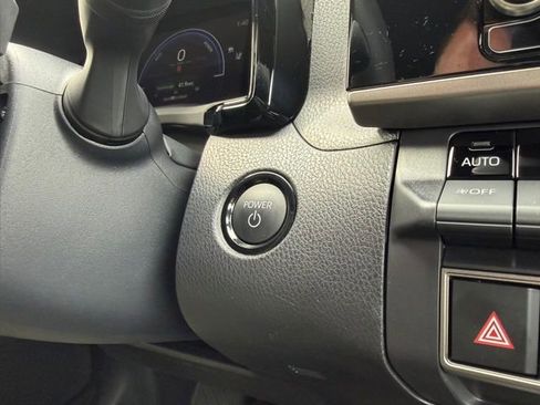 Used 2026 Toyota Camry SE image 6