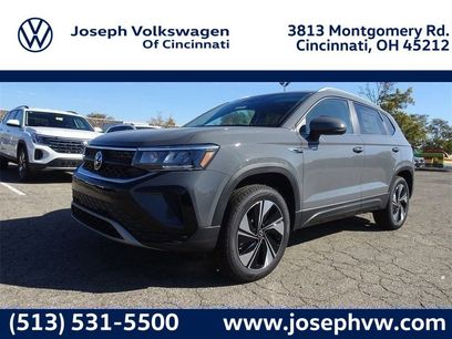 New 2024 Volkswagen Taos SE